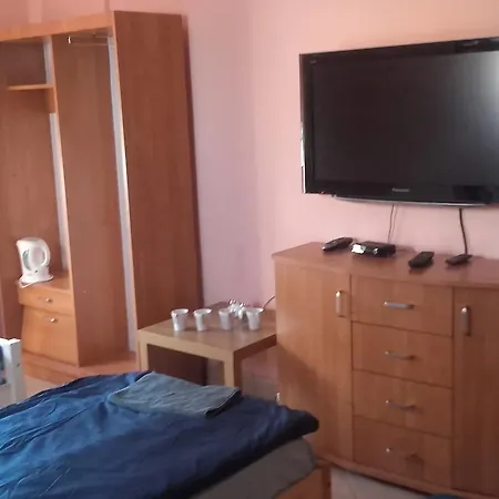 Hostel Lotniskowy *